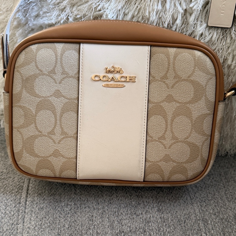 Coach Canvas Crossbody Bag in Beige, Tan and Cream - Picture 2 of 7
